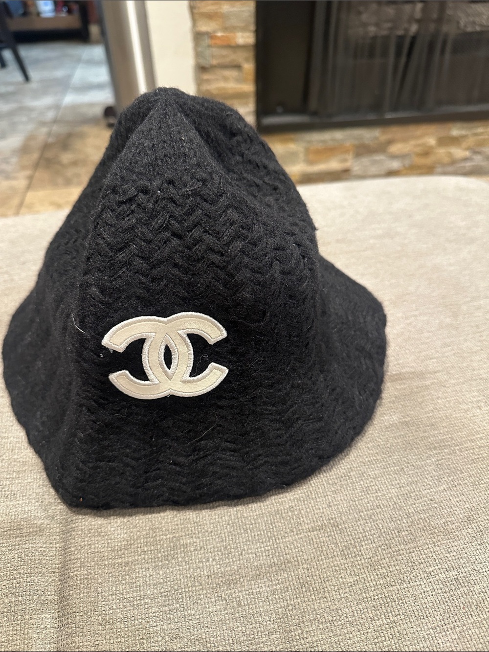 Black Wool Bucket Hat with White